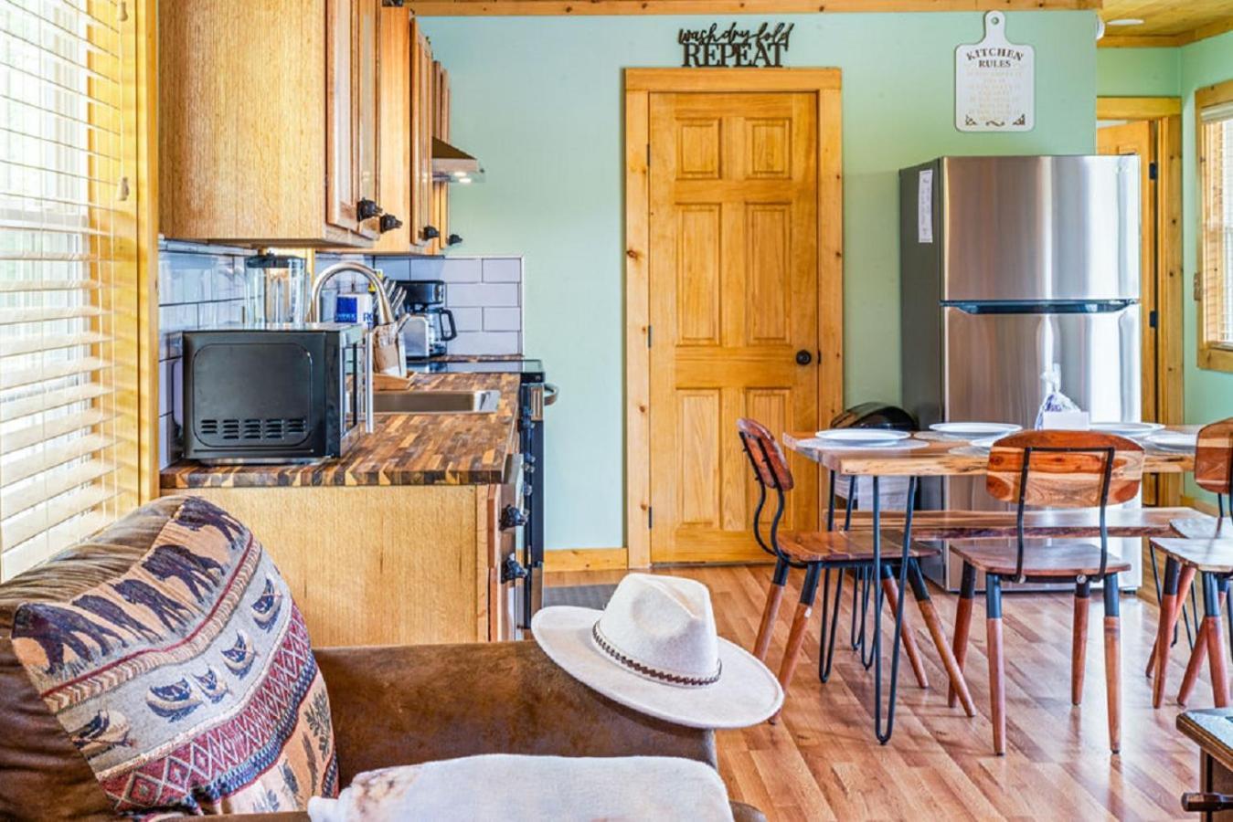 Brand New Tiny Cabin! A Bearly Adventure Sevierville Zewnętrze zdjęcie