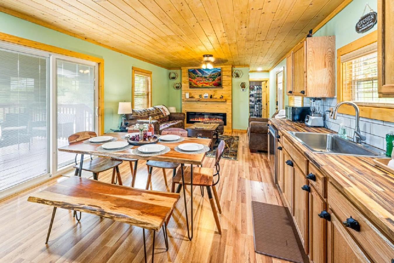Brand New Tiny Cabin! A Bearly Adventure Sevierville Zewnętrze zdjęcie